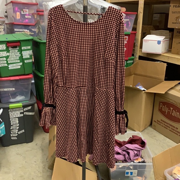 Women's Printed Velvet Fit & Flare Dress  #48-103 - Picture 3 of 6